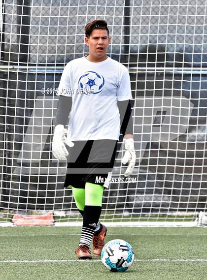 Thumbnail 3 in St. Michael's vs. Santa Fe photogallery.