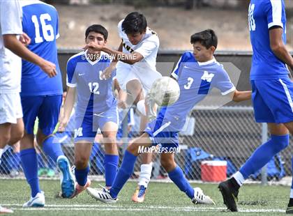 Thumbnail 3 in St. Michael's vs. Santa Fe photogallery.