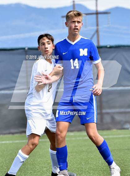 Thumbnail 2 in St. Michael's vs. Santa Fe photogallery.