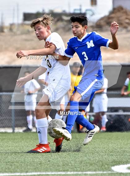 Thumbnail 3 in St. Michael's vs. Santa Fe photogallery.