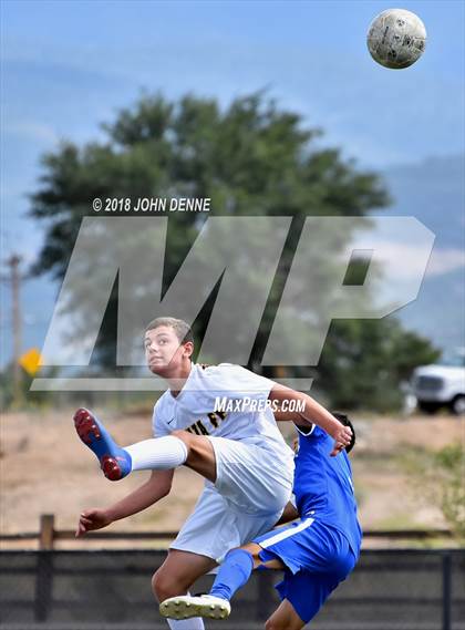 Thumbnail 1 in St. Michael's vs. Santa Fe photogallery.