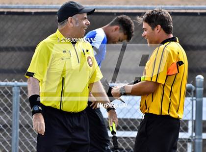 Thumbnail 1 in St. Michael's vs. Santa Fe photogallery.