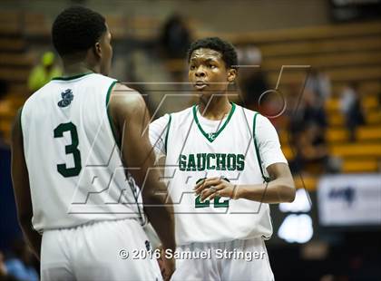 Thumbnail 1 in El Cerrito vs. Albany Academy for Boys (MaxPreps MLK Classic) photogallery.