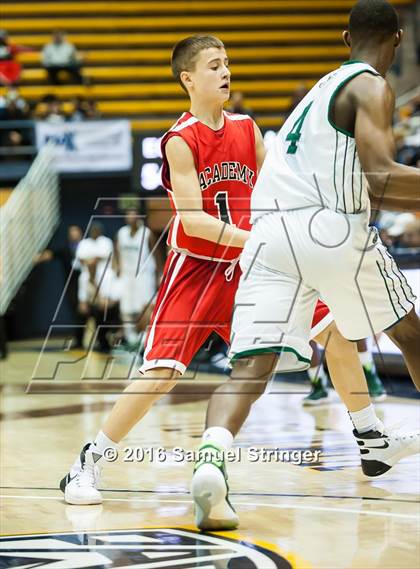 Thumbnail 2 in El Cerrito vs. Albany Academy for Boys (MaxPreps MLK Classic) photogallery.