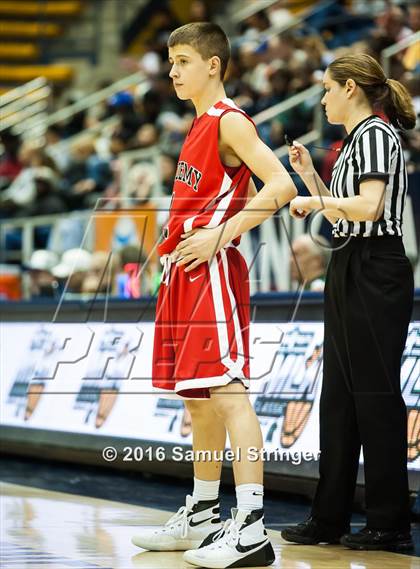 Thumbnail 2 in El Cerrito vs. Albany Academy for Boys (MaxPreps MLK Classic) photogallery.