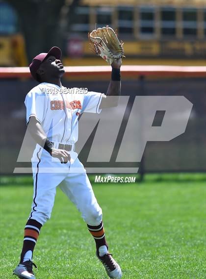 Thumbnail 2 in St. Laurence @ Brother Rice photogallery.