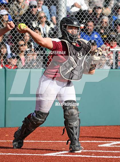 Thumbnail 3 in San Rafael vs Cardinal Newman  (CIF NCS Division 3 Final) photogallery.