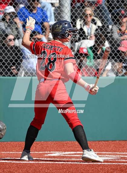Thumbnail 3 in San Rafael vs Cardinal Newman  (CIF NCS Division 3 Final) photogallery.