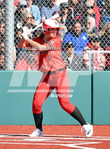 Thumbnail 3 in San Rafael vs Cardinal Newman  (CIF NCS Division 3 Final) photogallery.