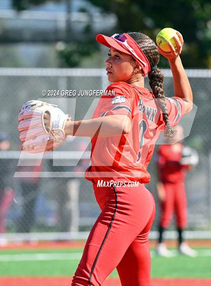 Thumbnail 3 in San Rafael vs Cardinal Newman  (CIF NCS Division 3 Final) photogallery.