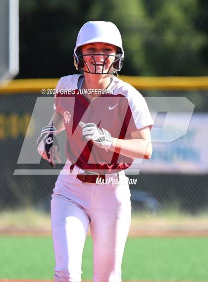Thumbnail 3 in San Rafael vs Cardinal Newman  (CIF NCS Division 3 Final) photogallery.