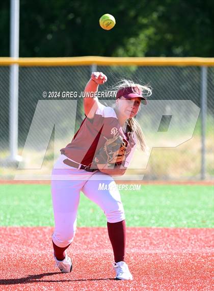 Thumbnail 2 in San Rafael vs Cardinal Newman  (CIF NCS Division 3 Final) photogallery.
