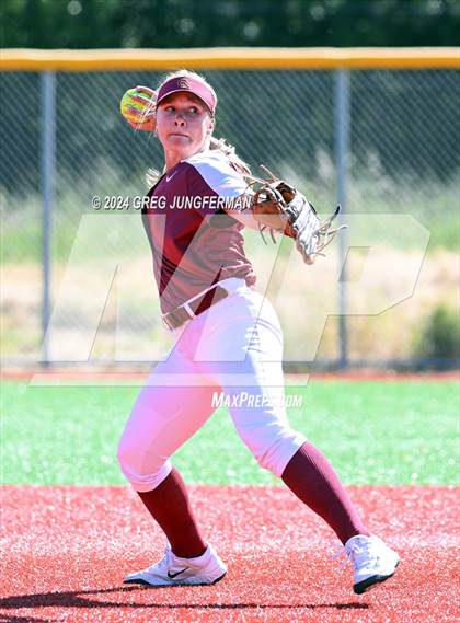 Thumbnail 2 in San Rafael vs Cardinal Newman  (CIF NCS Division 3 Final) photogallery.