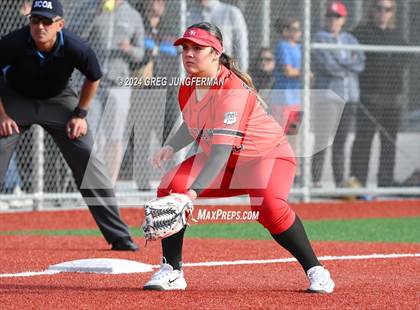 Thumbnail 2 in San Rafael vs Cardinal Newman  (CIF NCS Division 3 Final) photogallery.