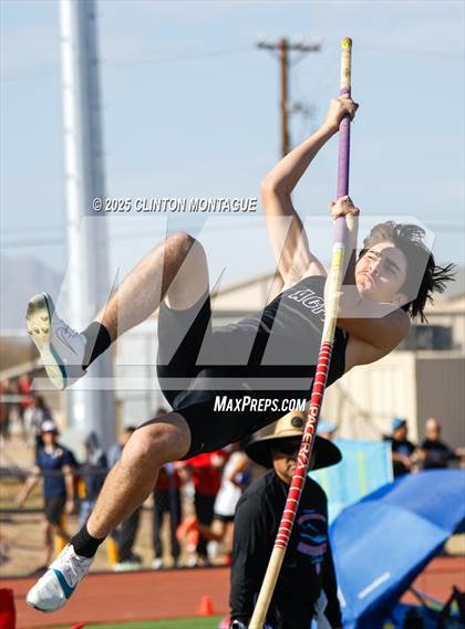 Thumbnail 1 in Richard Thompson South Mountain Classic  photogallery.