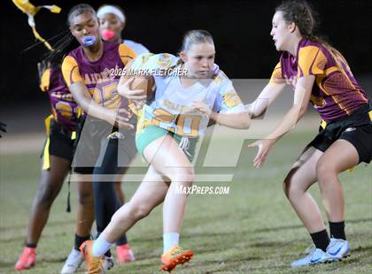 Thumbnail 2 in DeLand @ Crescent City photogallery.