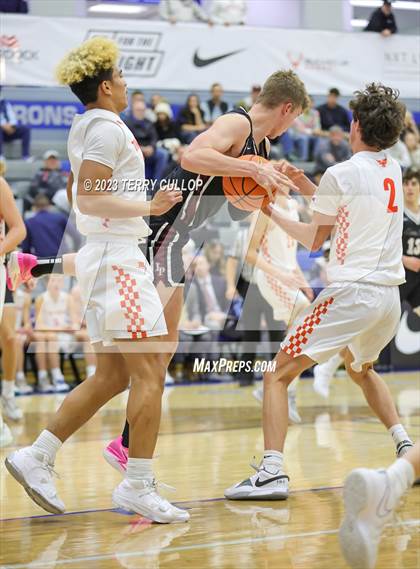 Thumbnail 1 in Lone Peak vs. Timpview (5 for the Fight National Hoopfest) photogallery.