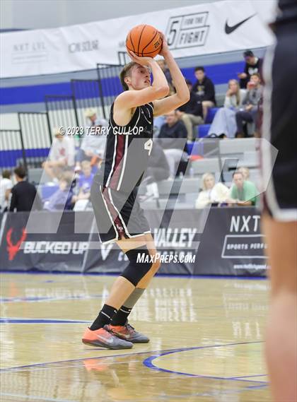Thumbnail 3 in Lone Peak vs. Timpview (5 for the Fight National Hoopfest) photogallery.
