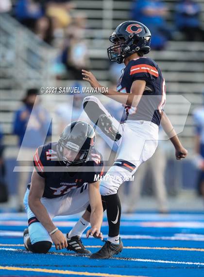 Thumbnail 1 in Bishop Amat @ Chaminade photogallery.