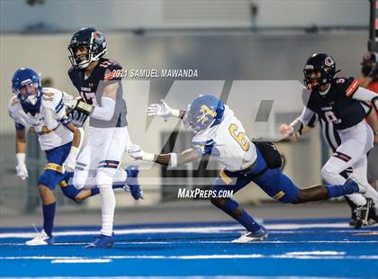 Thumbnail 3 in Bishop Amat @ Chaminade photogallery.