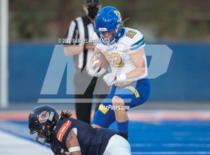 Thumbnail 3 in Bishop Amat @ Chaminade photogallery.