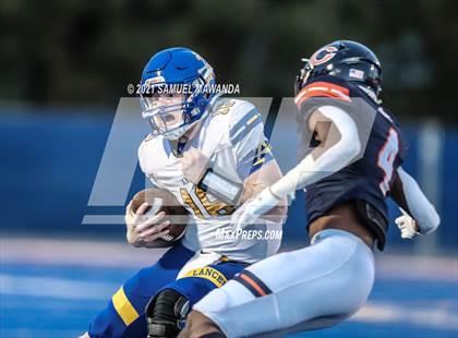Thumbnail 3 in Bishop Amat @ Chaminade photogallery.