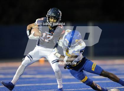 Thumbnail 3 in Bishop Amat @ Chaminade photogallery.