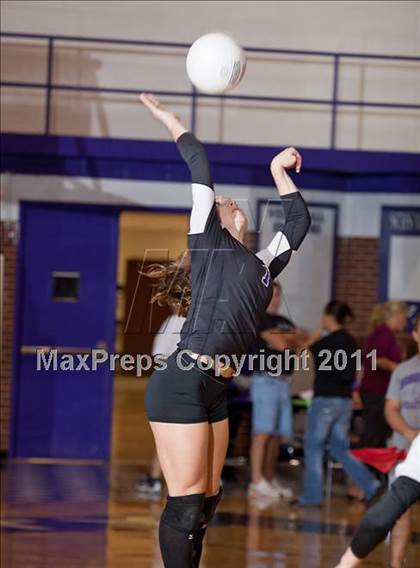 Thumbnail 1 in Seymour @ Sevier County photogallery.