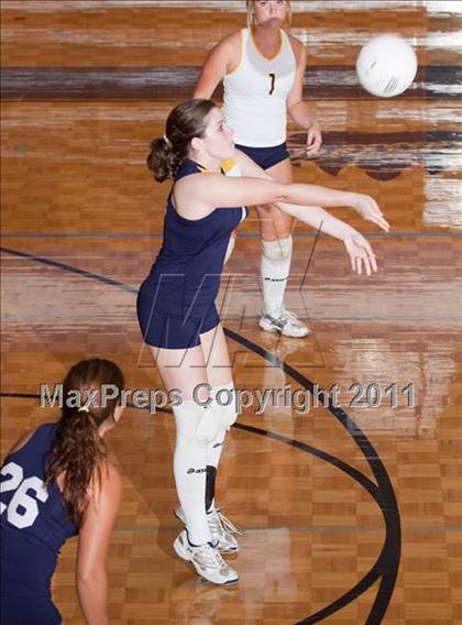 Thumbnail 1 in Seymour @ Sevier County photogallery.