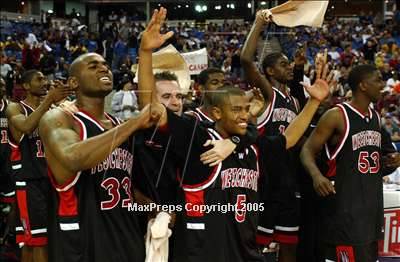 Thumbnail 1 in Westchester vs. Serra (State D1 Final)#3 photogallery.