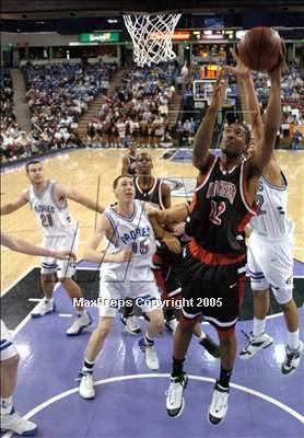 Thumbnail 2 in Westchester vs. Serra (State D1 Final)#3 photogallery.
