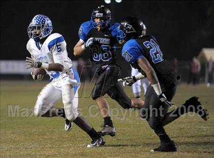 Thumbnail 1 in Charter Oak vs. Diamond Ranch (CIF SS Southeast Championship) photogallery.