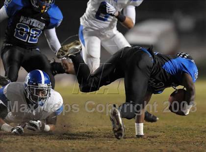Thumbnail 1 in Charter Oak vs. Diamond Ranch (CIF SS Southeast Championship) photogallery.