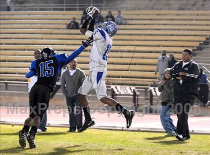 Thumbnail 3 in Charter Oak vs. Diamond Ranch (CIF SS Southeast Championship) photogallery.