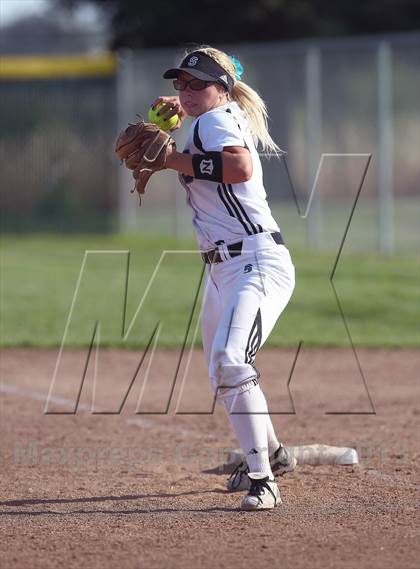 Thumbnail 1 in Sheldon va Napa (CIF SJS D-1 round one playoffs) photogallery.