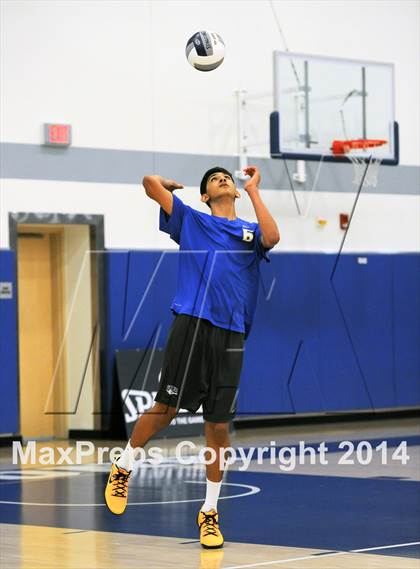 Thumbnail 1 in South Pasadena vs. Gahr (CIF SS D3 Final) photogallery.