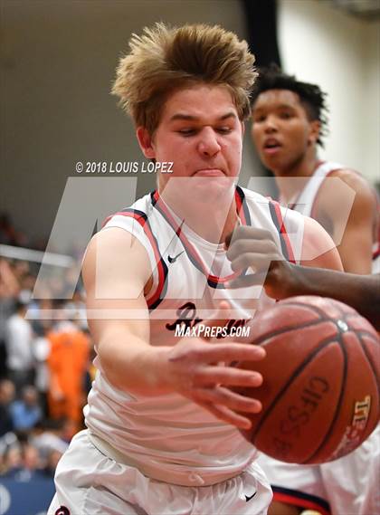Thumbnail 2 in Brentwood School vs. Crossroads (CIF SS DIV 2AA Final) photogallery.