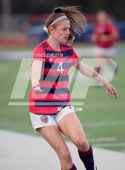 Thumbnail 3 in Davenport @ Wimberley photogallery.