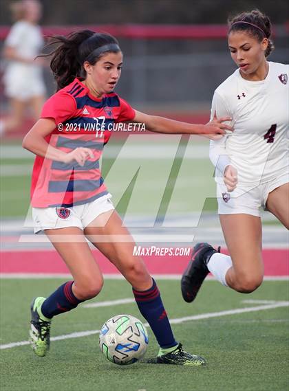Thumbnail 2 in Davenport @ Wimberley photogallery.