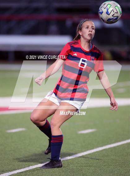 Thumbnail 1 in Davenport @ Wimberley photogallery.