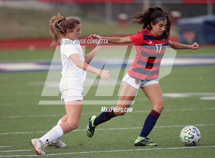 Thumbnail 3 in Davenport @ Wimberley photogallery.