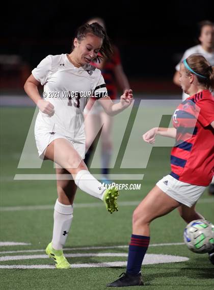 Thumbnail 3 in Davenport @ Wimberley photogallery.