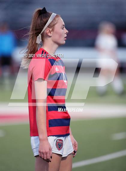 Thumbnail 1 in Davenport @ Wimberley photogallery.