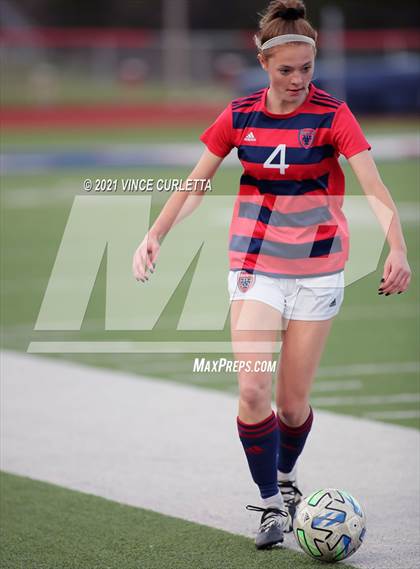 Thumbnail 2 in Davenport @ Wimberley photogallery.