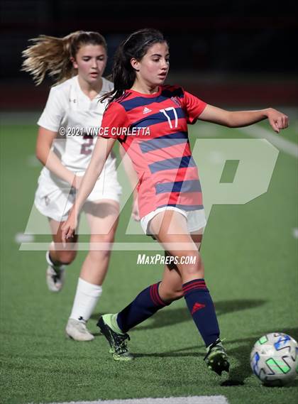 Thumbnail 2 in Davenport @ Wimberley photogallery.