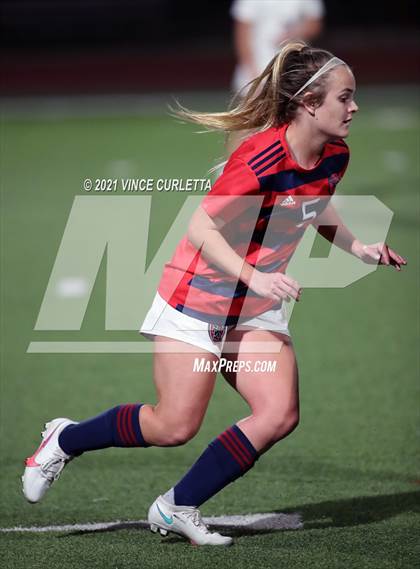 Thumbnail 1 in Davenport @ Wimberley photogallery.