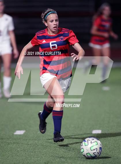 Thumbnail 1 in Davenport @ Wimberley photogallery.