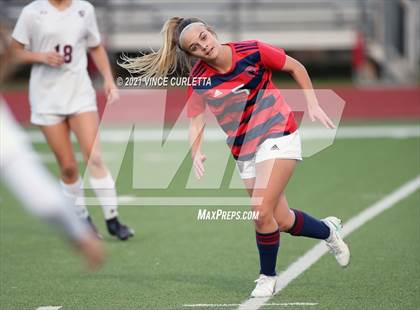 Thumbnail 2 in Davenport @ Wimberley photogallery.