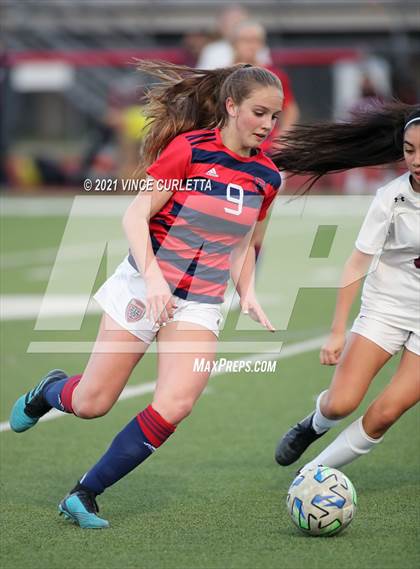 Thumbnail 2 in Davenport @ Wimberley photogallery.