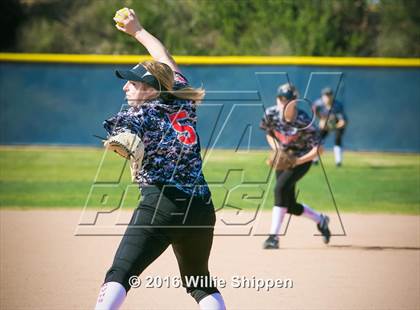 Thumbnail 3 in Murrieta Valley @ Vista Murrieta photogallery.